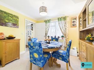 Dining Room- click for photo gallery